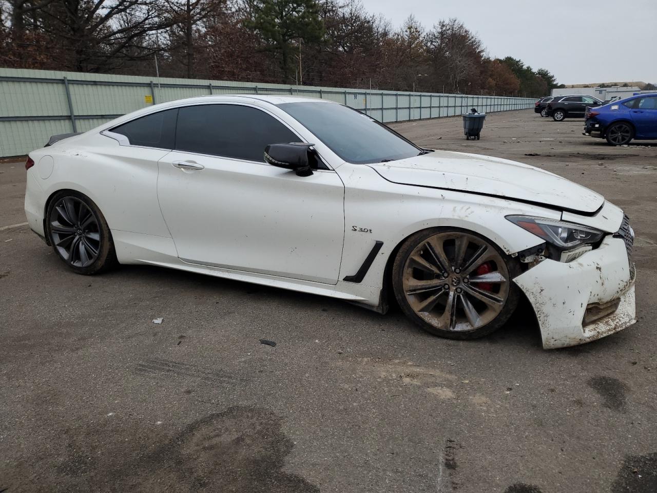 Photo 3 VIN: JN1FV7EK9JM530477 - INFINITI Q60 