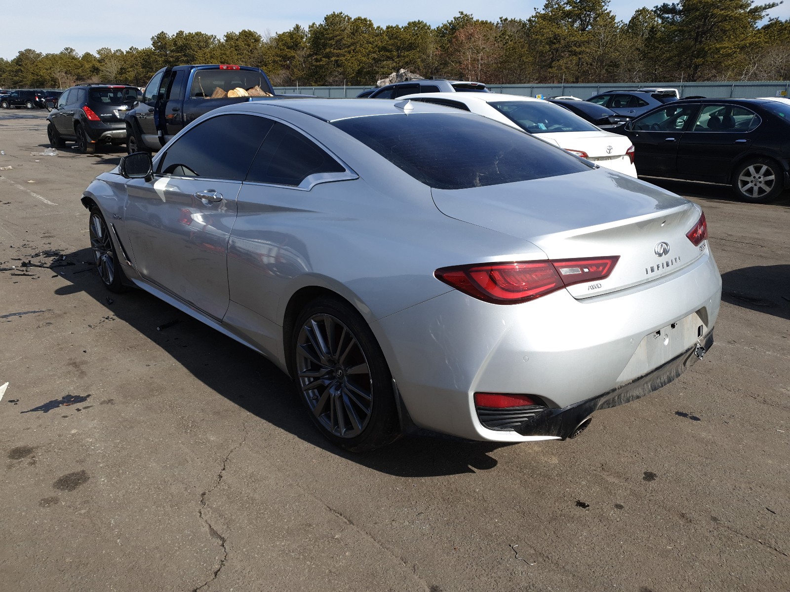 Photo 2 VIN: JN1FV7EL1HM701919 - INFINITI Q60 RED SP 