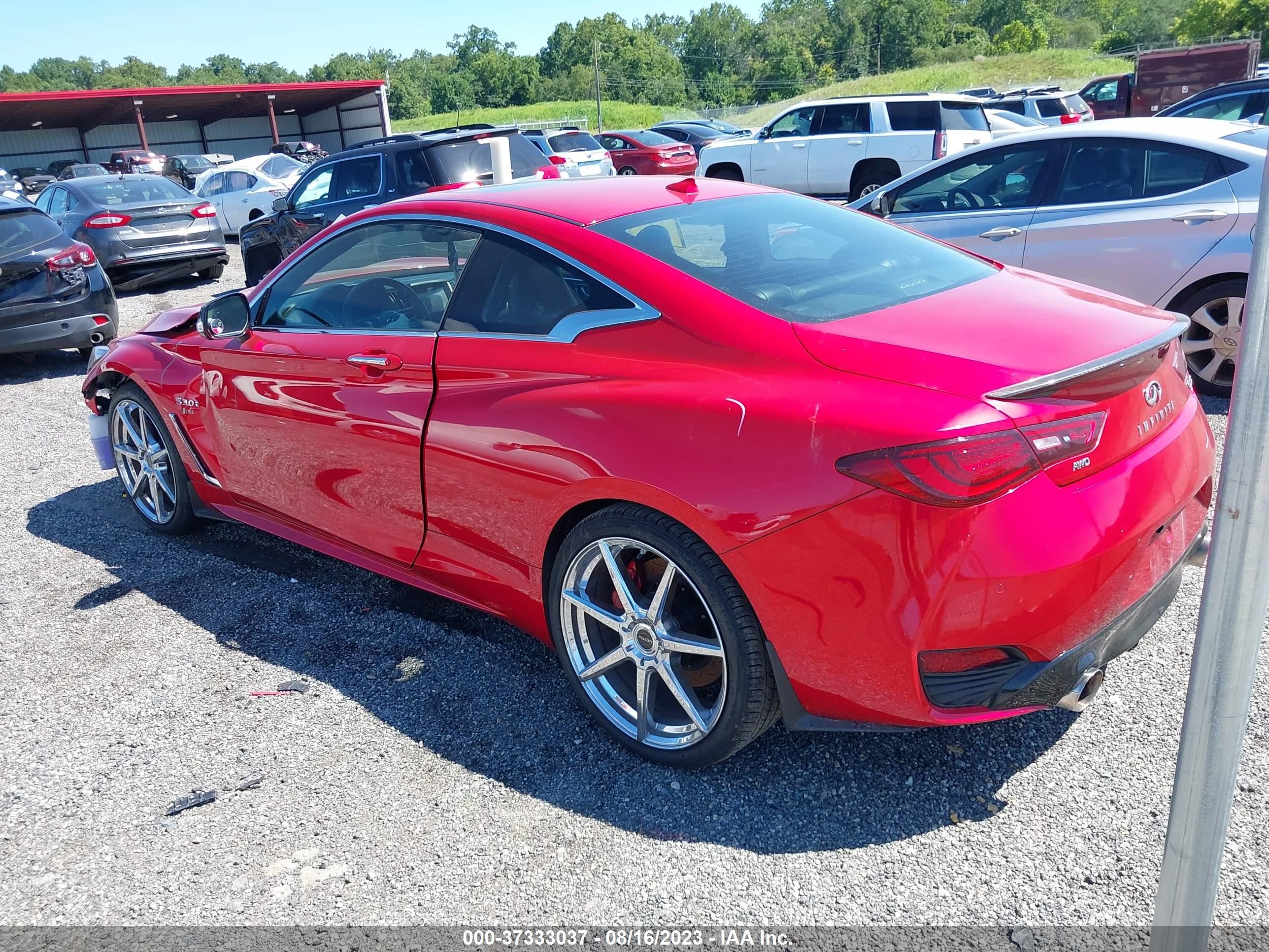 Photo 2 VIN: JN1FV7EL1KM440704 - INFINITI Q60 