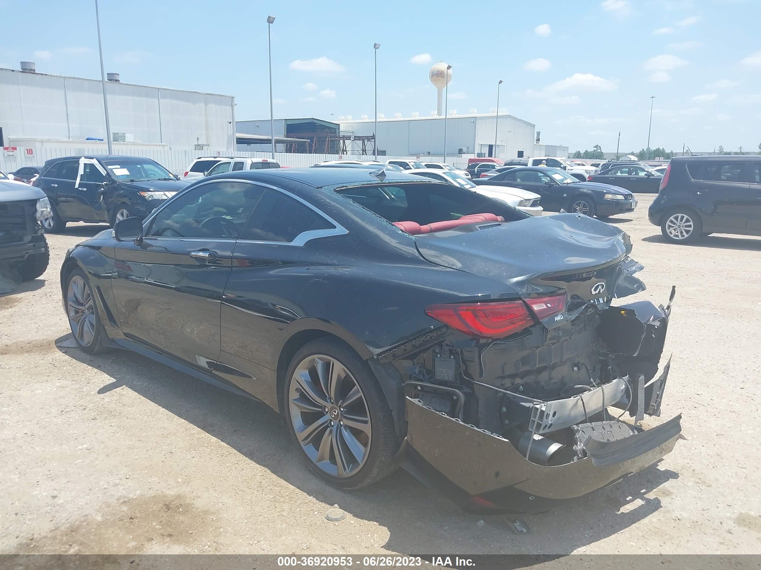 Photo 2 VIN: JN1FV7LLXMM560748 - INFINITI Q60 