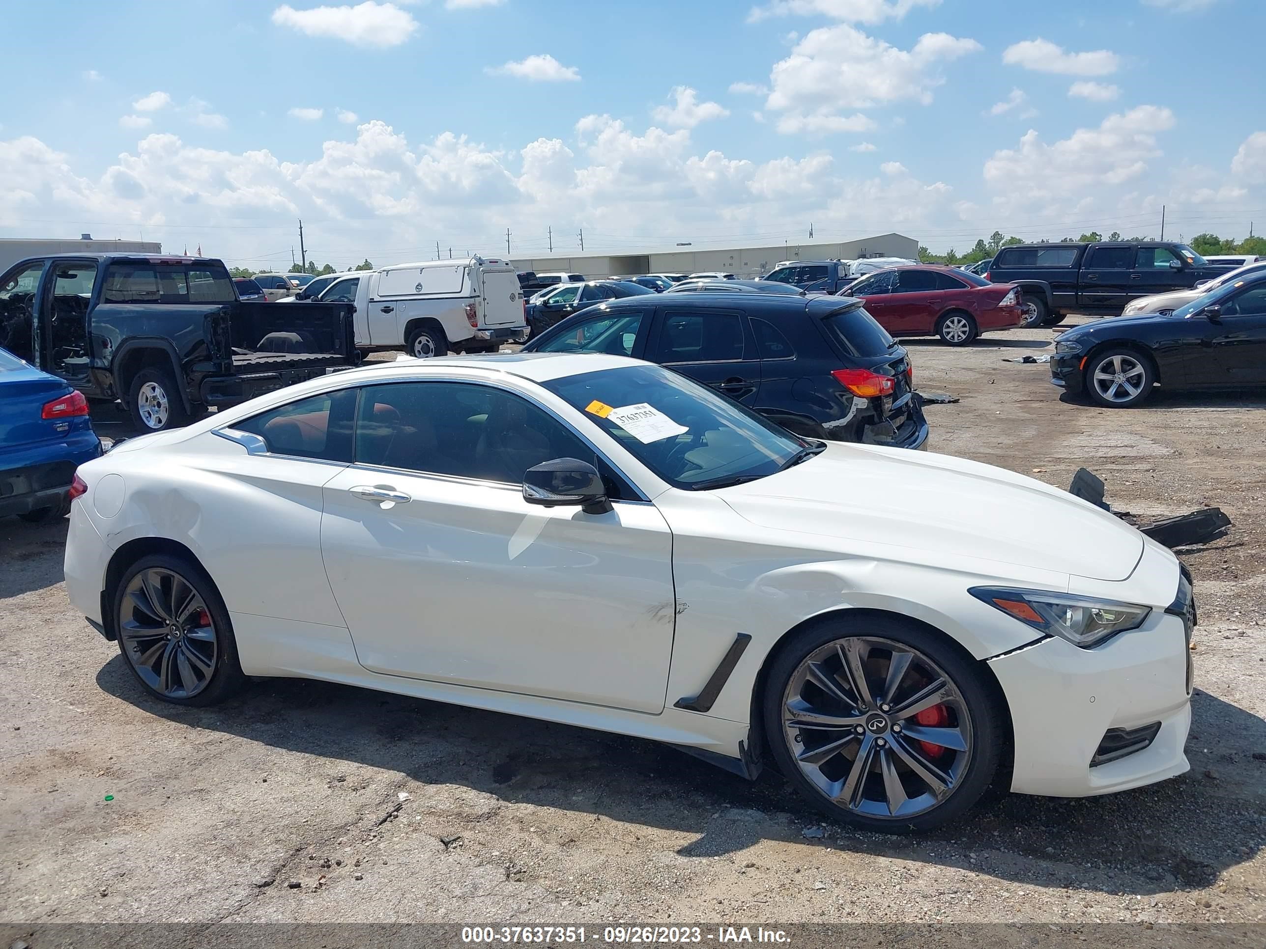 Photo 12 VIN: JN1FV7LLXNM680289 - INFINITI Q60 