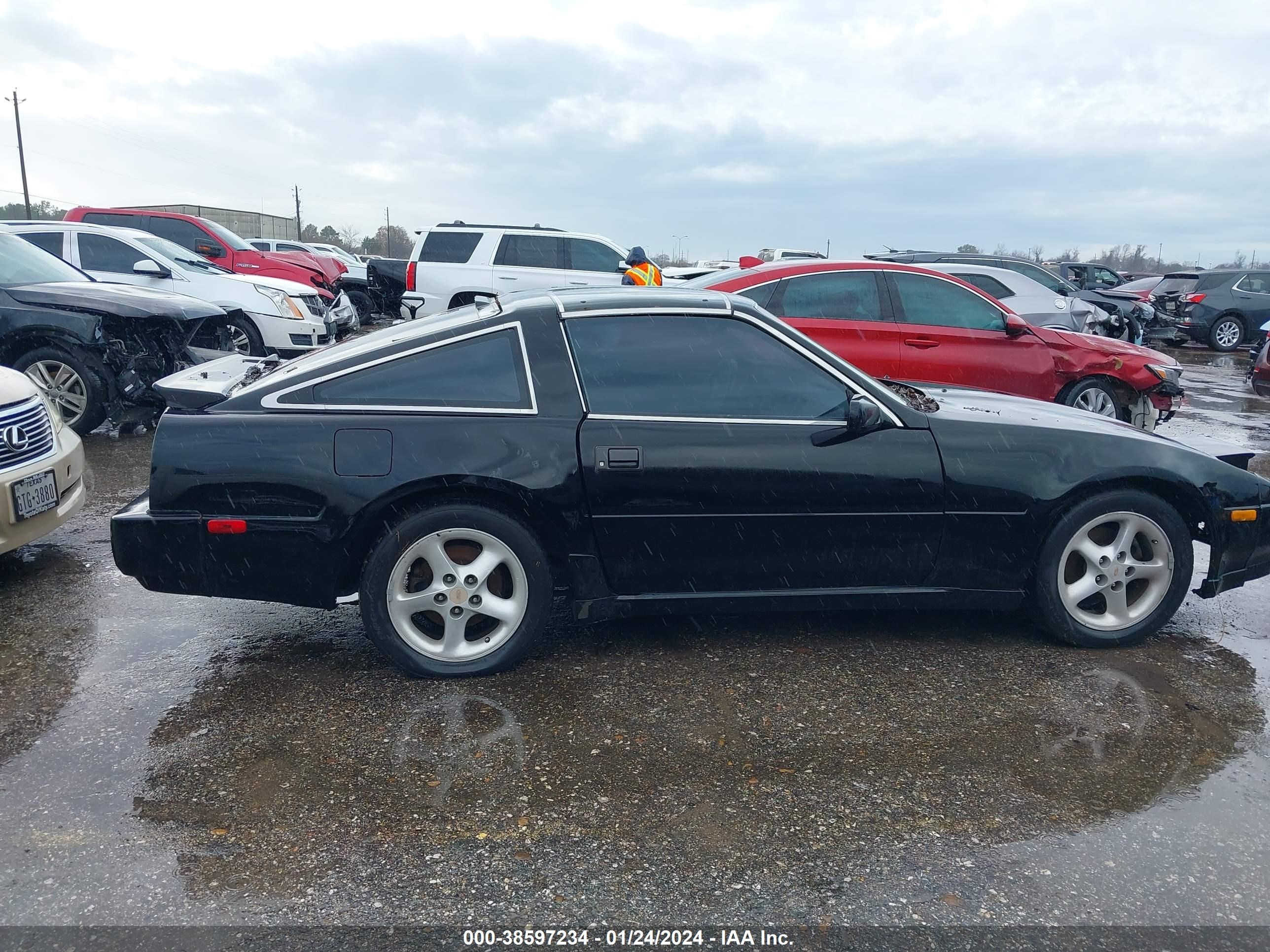 Photo 12 VIN: JN1HZ14S5HX200209 - NISSAN 300ZX 