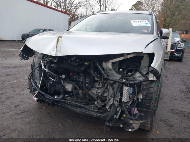 Photo 5 VIN: JN1JCNT32U0100158 - NISSAN ROGUE 