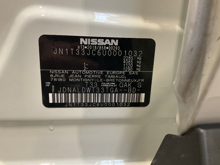 Photo 4 VIN: JN1T33JC6U0001032 - NISSAN X-TRAIL 