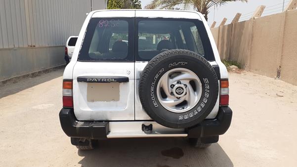 Photo 7 VIN: JN1TASY61Z0401619 - NISSAN PATROL 