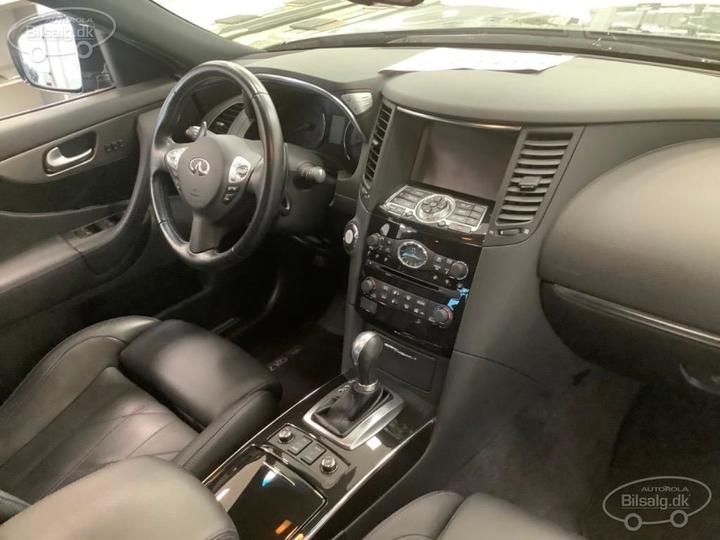 Photo 4 VIN: JN1TCNS51U0601147 - INFINITI QX70 SUV 