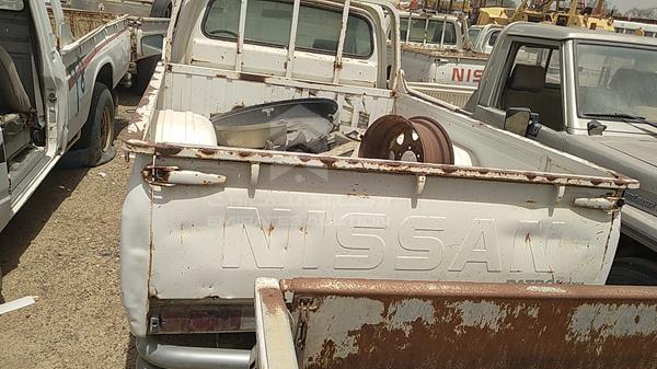 Photo 5 VIN: JN1URGY60Z0025118 - NISSAN PICKUP 