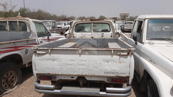 Photo 5 VIN: JN1URGY60Z0025130 - NISSAN PICKUP 