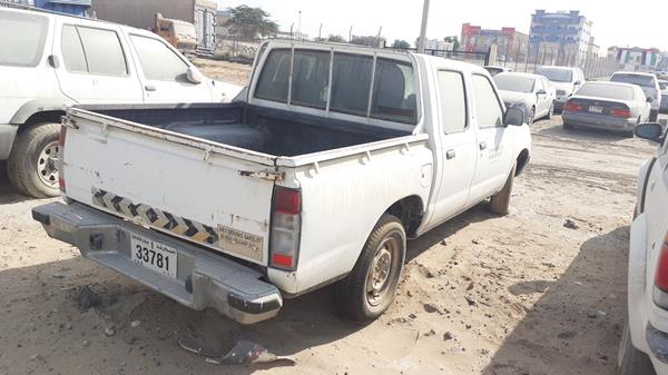 Photo 5 VIN: JN6AD23S72A721539 - NISSAN PICKUP 