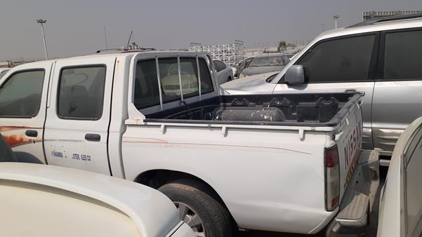 Photo 4 VIN: JN6AD23S72A725431 - NISSAN PICKUP 