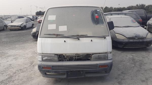 Photo 0 VIN: JN6AE42S3YX705144 - NISSAN URVAN 