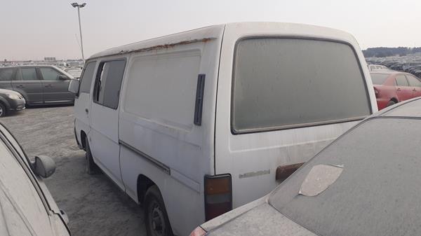 Photo 5 VIN: JN6AE42S3YX705144 - NISSAN URVAN 