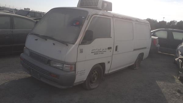 Photo 3 VIN: JN6AE42S41X710438 - NISSAN URVAN 