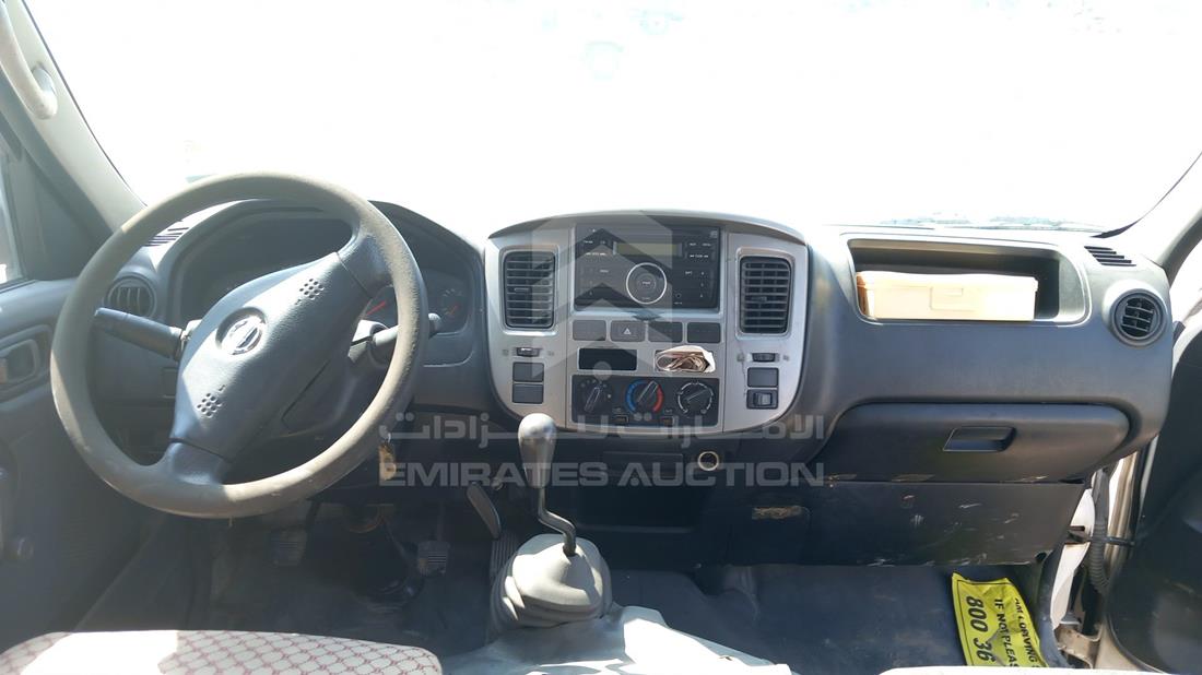 Photo 15 VIN: JN6AE54S0CX028114 - NISSAN URVAN 