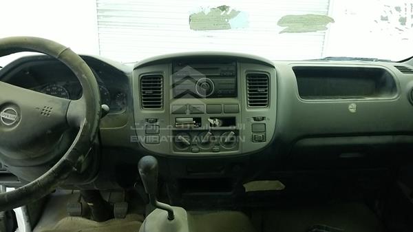 Photo 12 VIN: JN6AE54S0DX029538 - NISSAN URVAN 