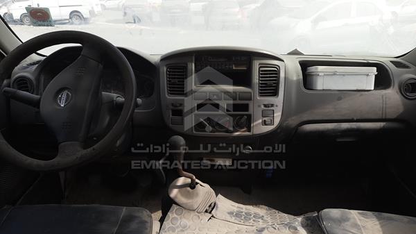 Photo 13 VIN: JN6AE54S19X016725 - NISSAN URVAN 