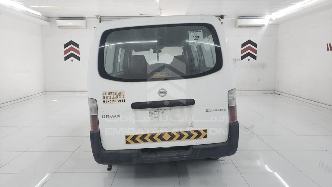 Photo 5 VIN: JN6AE54S49X017593 - NISSAN URVAN 