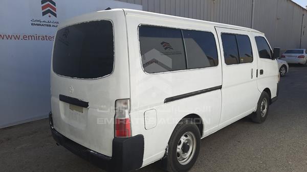 Photo 8 VIN: JN6AE54S7AX022615 - NISSAN VAN 