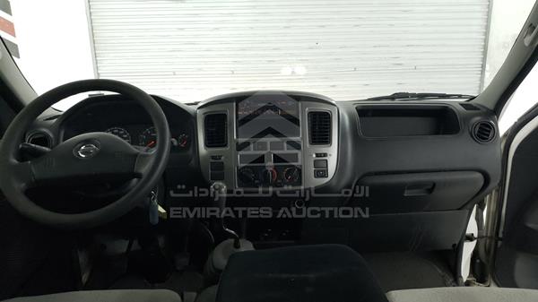 Photo 17 VIN: JN6AE54S7BX026486 - NISSAN URVAN 