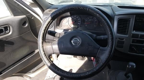 Photo 24 VIN: JN6AE54S7CX028689 - NISSAN URVAN 