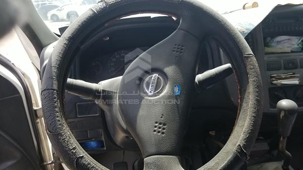 Photo 11 VIN: JN6AE54S89X018732 - NISSAN URVAN 