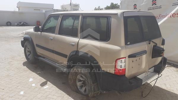 Photo 4 VIN: JN6AY11Y3XX420017 - NISSAN PATROL 