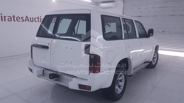 Photo 7 VIN: JN6AY11Y7XX420618 - NISSAN PATROL 