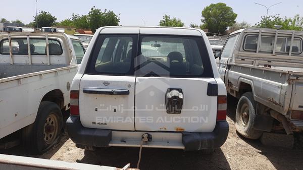 Photo 5 VIN: JN6AY11Y7XX420733 - NISSAN PATROL 