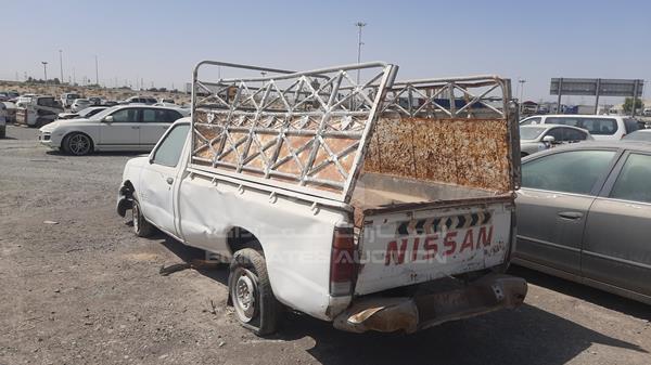 Photo 5 VIN: JN6BD22S1YX025108 - NISSAN PICKUP 