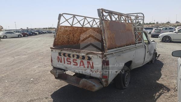 Photo 7 VIN: JN6BD22S1YX025108 - NISSAN PICKUP 