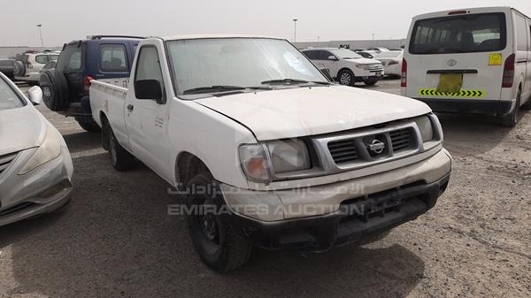 Photo 10 VIN: JN6BD22S1YX025254 - NISSAN PICKUP 