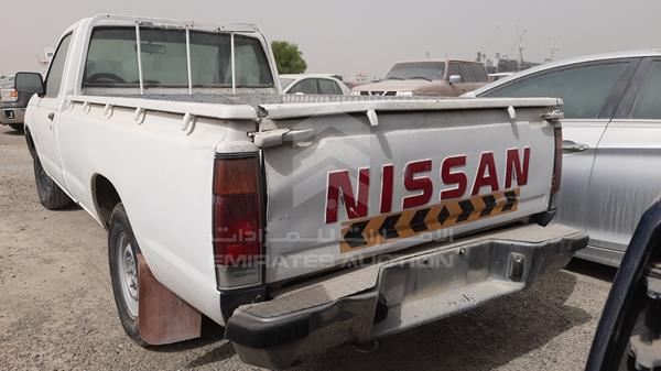 Photo 8 VIN: JN6BD22S1YX025254 - NISSAN PICKUP 