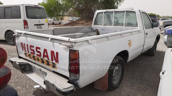 Photo 9 VIN: JN6BD22S1YX025254 - NISSAN PICKUP 