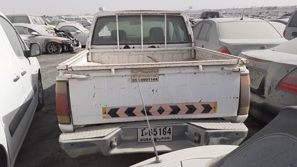 Photo 6 VIN: JN6BD23S3XX035684 - NISSAN PICKUP 