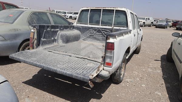 Photo 7 VIN: JN6BD23S7XX032299 - NISSAN PICKUP 