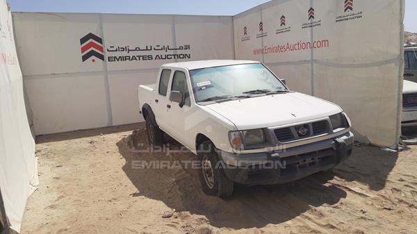 Photo 8 VIN: JN6BD23Y4XX015240 - NISSAN PICKUP 