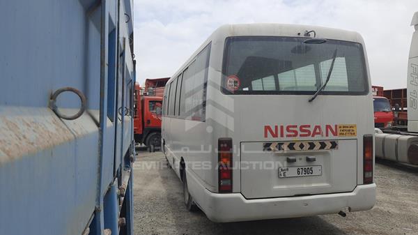 Photo 3 VIN: JN6BW12S65Z020040 - NISSAN CIVILIAN 