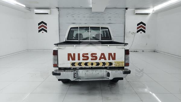 Photo 5 VIN: JN6DD23S04X152482 - NISSAN 2400 