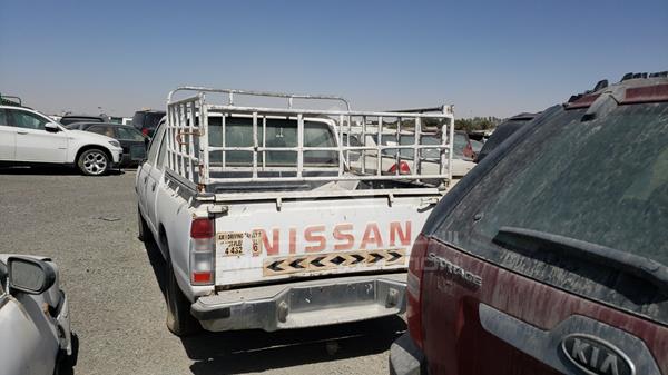 Photo 5 VIN: JN6DD23S04X156337 - NISSAN PICKUP 