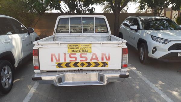 Photo 7 VIN: JN6DD23S08X223170 - NISSAN PICKUP 