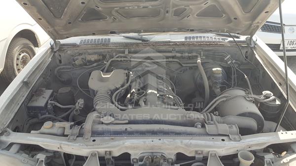 Photo 24 VIN: JN6DD23S18X225736 - NISSAN 2400 