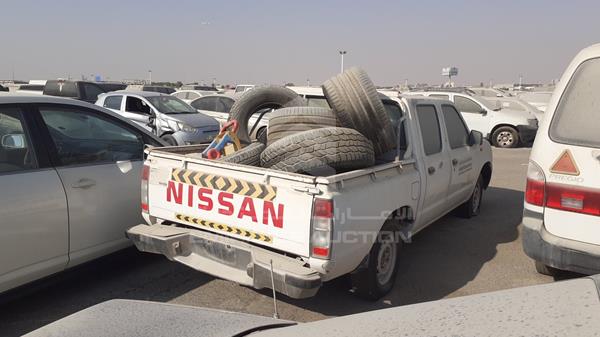 Photo 6 VIN: JN6DD23S18X225736 - NISSAN 2400 