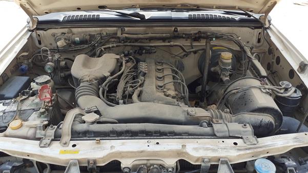 Photo 28 VIN: JN6DD23S38X237371 - NISSAN PICKUP 