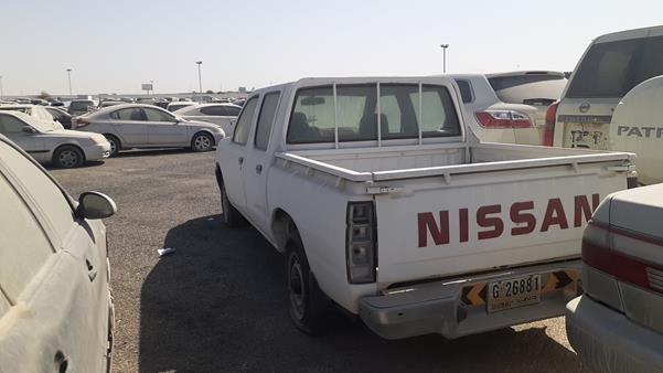 Photo 4 VIN: JN6DD23S45X178343 - NISSAN 2400 