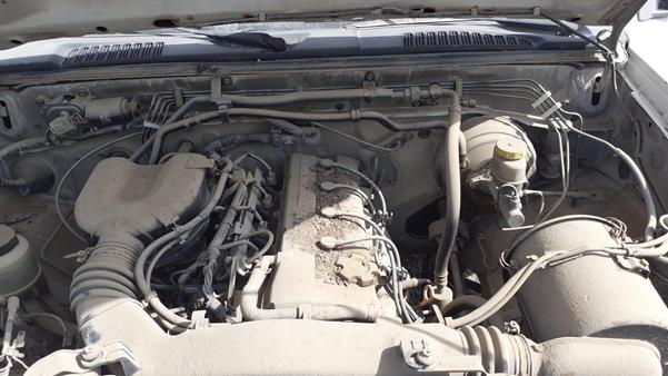 Photo 27 VIN: JN6DD23S68X226137 - NISSAN 2400 