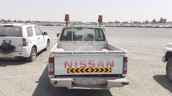 Photo 7 VIN: JN6DD23S68X230429 - NISSAN PICKUP 