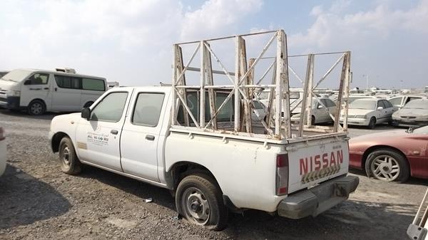 Photo 8 VIN: JN6DD23S69X243022 - NISSAN PICKUP 