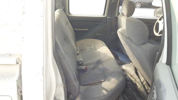 Photo 22 VIN: JN6DD23S77X216425 - NISSAN PICKUP 