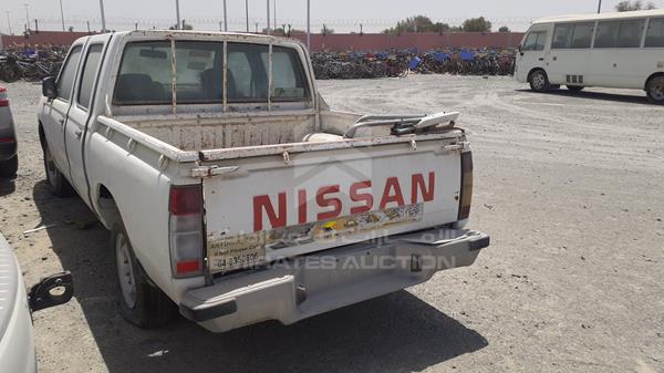 Photo 4 VIN: JN6DD23S88X221246 - NISSAN PICKUP 