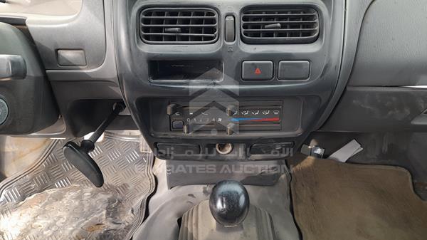 Photo 17 VIN: JN6DD23SX4A761310 - NISSAN 2400 